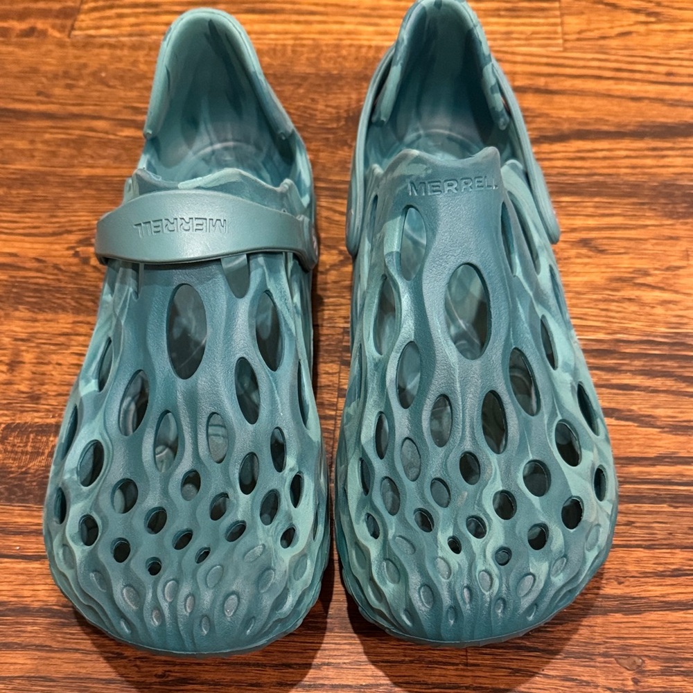 Merrell Teal Slip-On Sandals